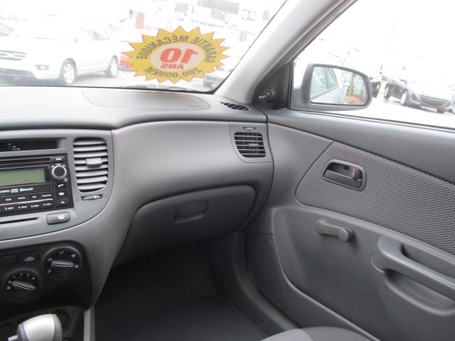 2009 Kia Rio