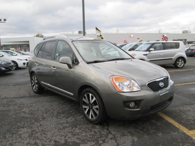 2012 Kia Rondo