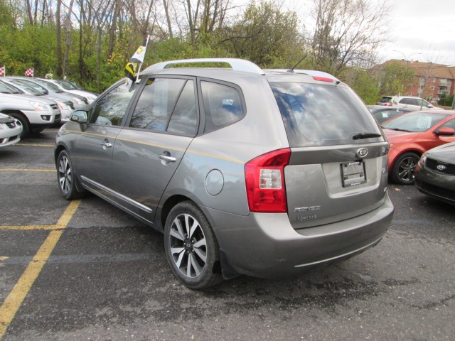 2012 Kia Rondo