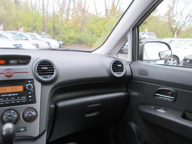 2012 Kia Rondo