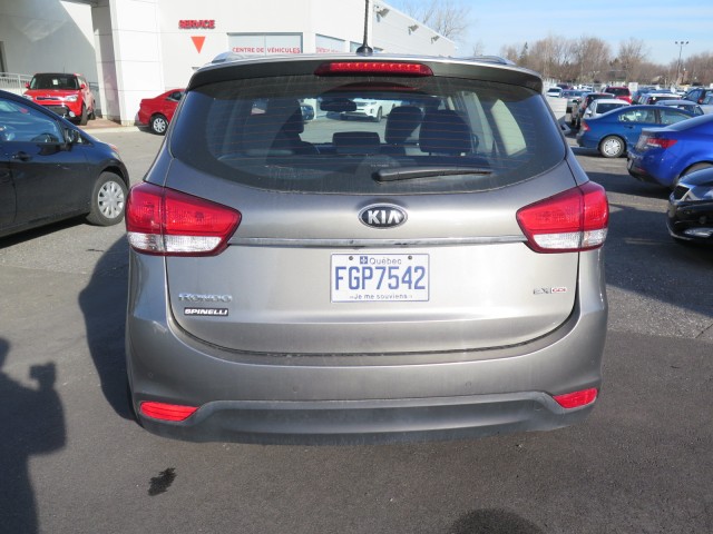 2014 Kia Rondo